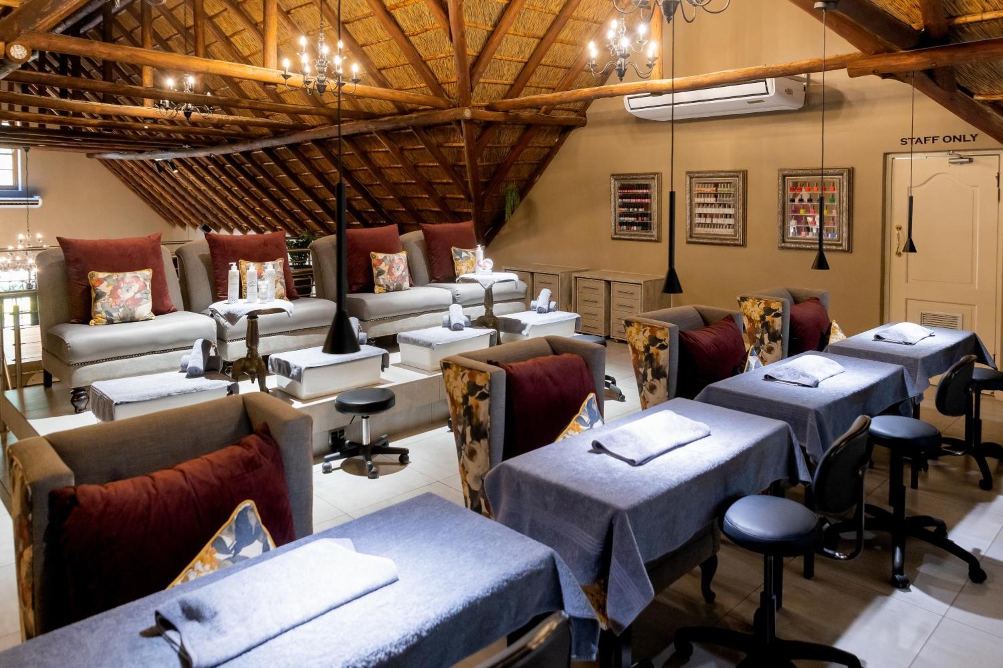 Kievits Kroon Gauteng Wine Estate Pretoria-Noord Eksteriør bilde